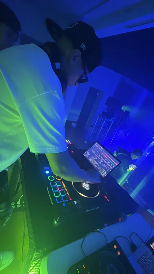 DJ CM